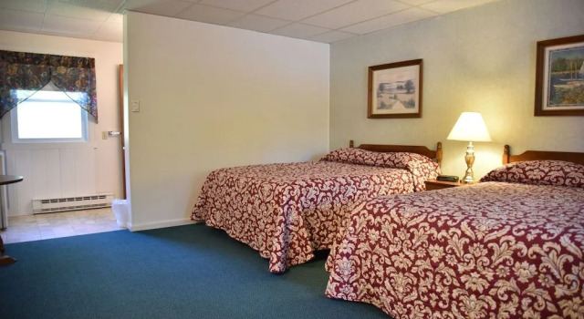 Acadia Pines Motel