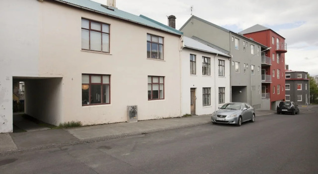 Mjölnir Apartments