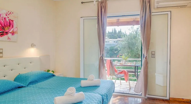 Dolphin Apartments