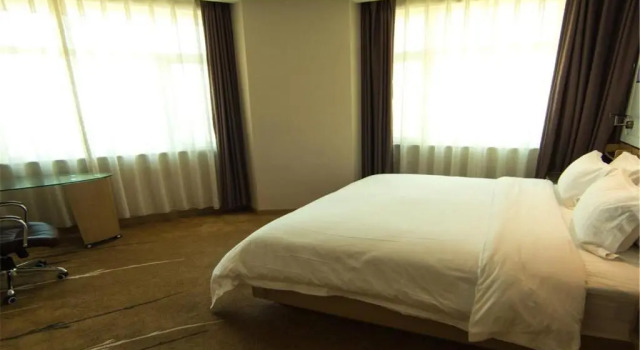 Люкс Standard Lavande Hotel Asian Sports Village