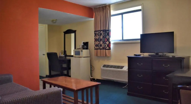 Люкс Deluxe Super 8 by Wyndham Atlantic City