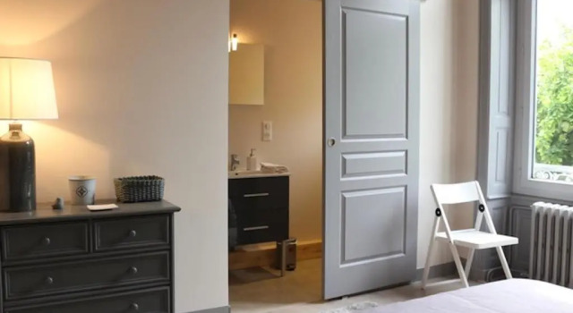 Chateau de Breuil en Beaujolais, Prenota Hotel Hotel a Alvernia con parcheggio, Parcheggio