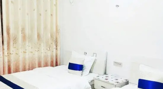 Zhouzhi Shangnong Hotel, Boek Hotel Hotels in Shaanxi met parkeren, Parkeren