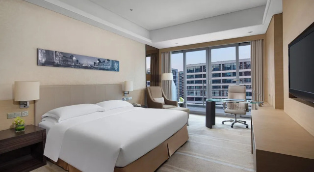 Двухместный номер Premium Crowne Plaza Guangzhou Huadu by IHG