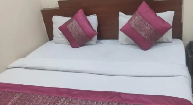 Hotel Royal Residency Dx