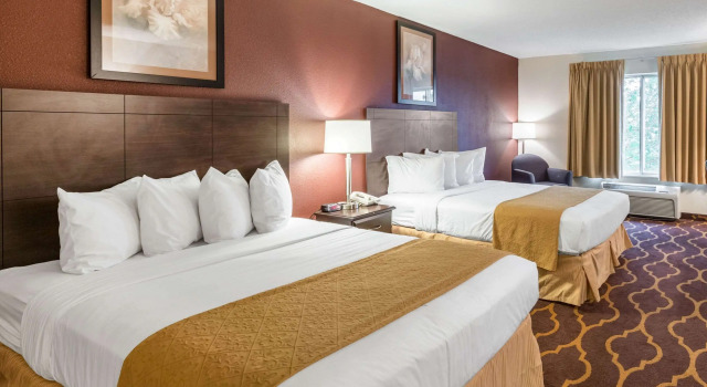 Четырёхместный номер Standard Quality Inn Kearney South