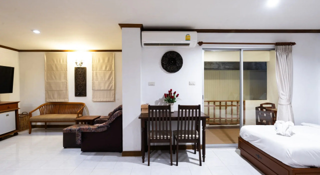 Двухместный номер Superior Hua Hin White Villa Hotel - SHA Certified