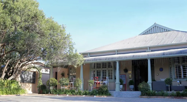 Oleander Guest House