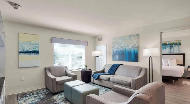 Люкс с 3 комнатами WaterWalk Extended Stay Raleigh Durham Research Triangle