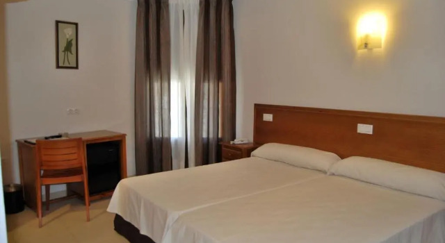 Hotel Gema, Забронировать Отель Альмаден Ciudad Real Province
