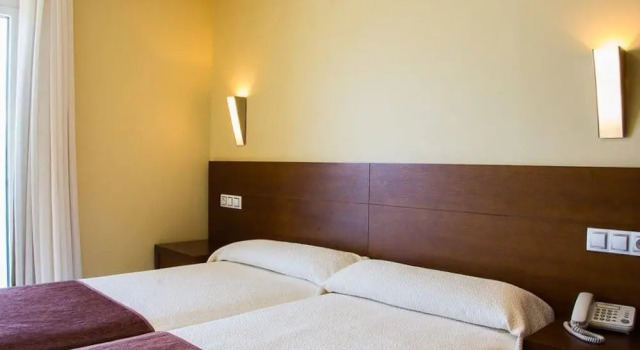 Hotel Restaurante Loureiro, Забронировать Отель Буэу Pontevedra Province