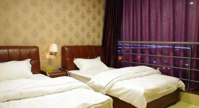 Kaisite Business Hotel, Rezervovat Hotel Čeng-čou Henan