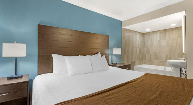 Двухместный люкс Best Western InnSuites Tucson Foothills Hotel & Suites