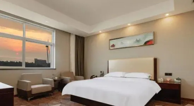 Люкс Jie Te holiday inn