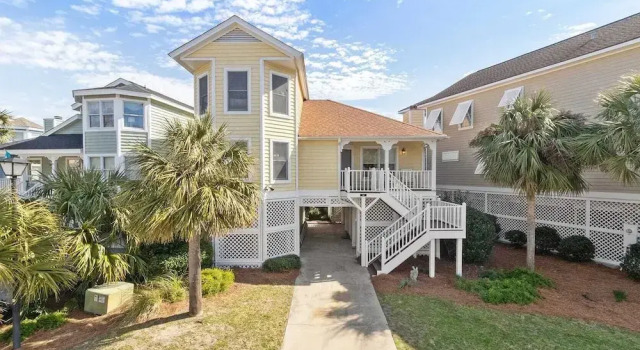 Коттедж 54 Pelican Bay by Avantstay Steps From Beach + Community Pool