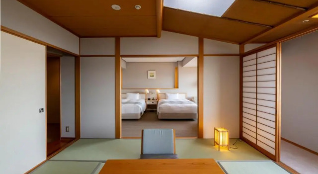 Четырёхместный номер Standard с видом на озеро Hotel Ichibata