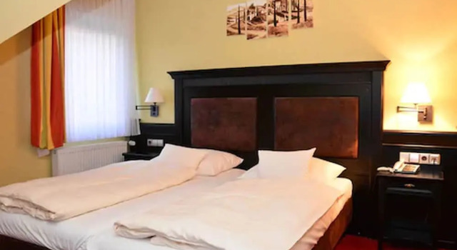Amadis Hotel