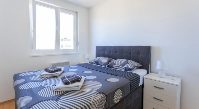 Beautiful Apartment in Zadar With Wifi and 2 Bedrooms