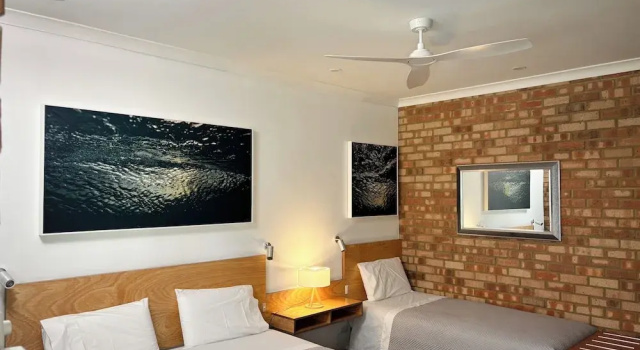 Трёхместный номер Standard Edge Of The Forest Motel