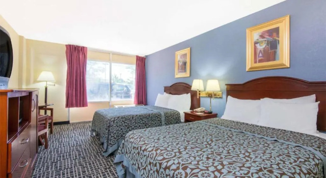 Четырёхместный номер Standard Blue Way Inn & Suites Wichita East