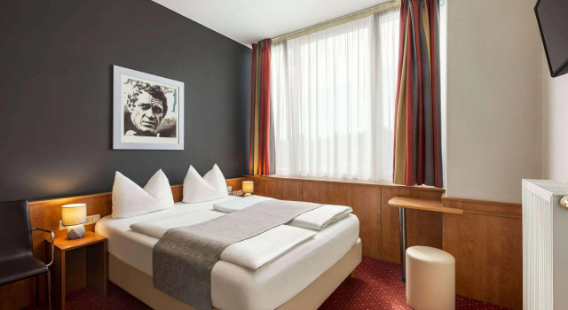 Отель Dormero Express Hotel Passau