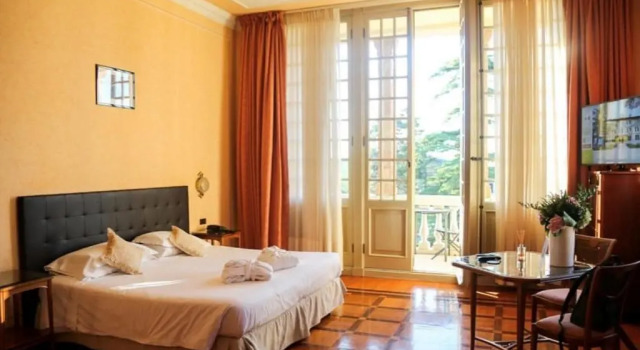 Полулюкс с балконом Hotel Villa La Bollina