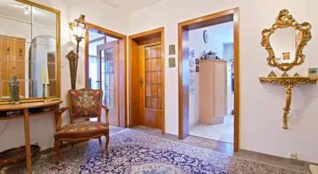 3 Private Rooms, 5 Persons (4520)