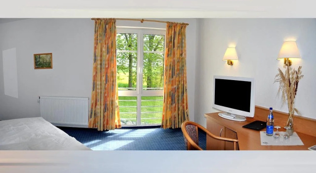 Landhotel Ulmenhof, Забронировать Отель Отели Рюгена 4 звезды, 4*