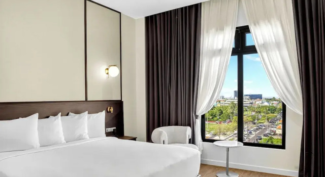 Номер Standard Jewelz by Kings Hotel