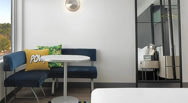 Номер Standard Aloft by Marriott Shenandoah Woodlands Area