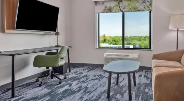 Люкс Fairfield Inn & Suites by Marriott Corinth South Denton Area