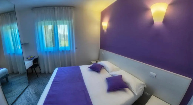 Апартаменты с видом на озеро Rainbow Holiday Apartments Lake Como