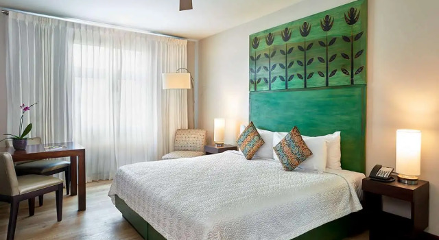 R Hotel Kingston, Buchen Sie Hotel Kingston Jamaika