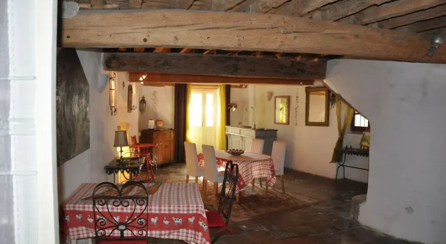 Orangerie de Cardet B&B, Buchen Sie Bed & Breakfast Cardet Languedoc-Roussillon