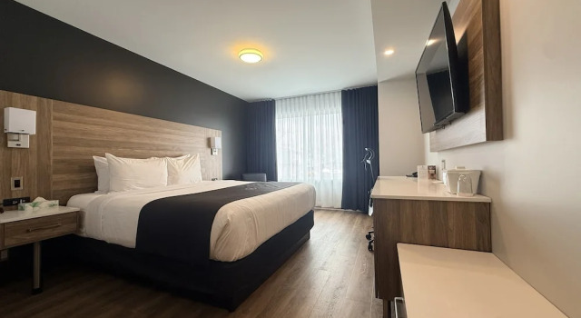 Двухместный номер Standard Hotel & Suites Le Dauphin Drummondville