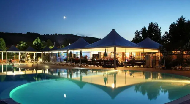 Pineto Beach Village & Camping, Забронировать Кемпинг Отели Побережья Абруццо с бассейном, Бассейн