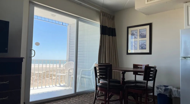 Люкс с 2 комнатами рядом с пляжем El Coronado Resort