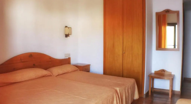Четырёхместный номер Standard Hotel Parc