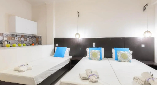 Студия Mouria Studios & Apartments