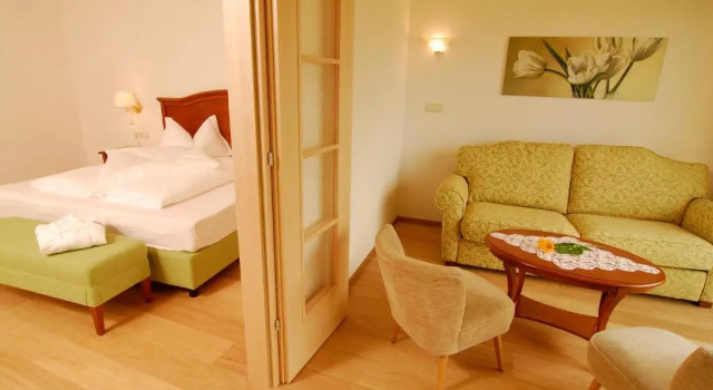 Люкс Mirabell Alpine Garden Resort