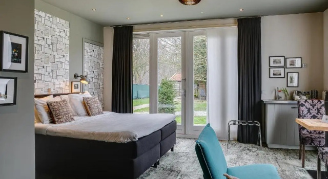 Полулюкс Deluxe Boutique Hotel t Vosje
