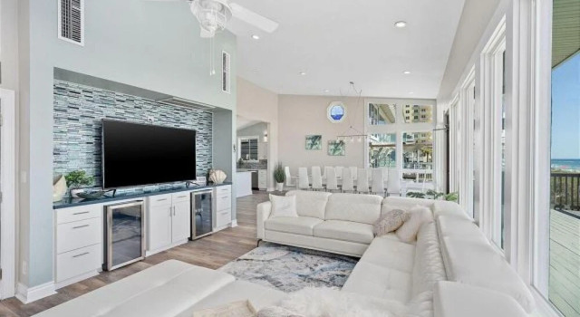 17811 Front Beach by Forehand Rentals
