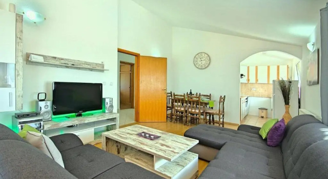 HOUSE Nevenka, Rezervați Hotel Nova Vas Poreč Region