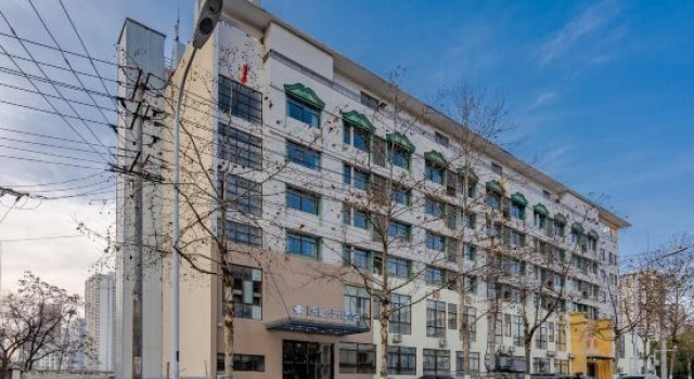 Pebble Hotel (Hefei Luyang MixC Zhenghe Subway Station)