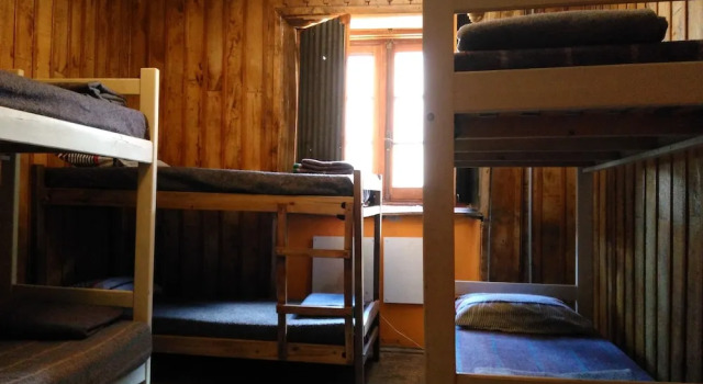 Кровать в общем номере Portezuelo del Viento - Mountain Hostel
