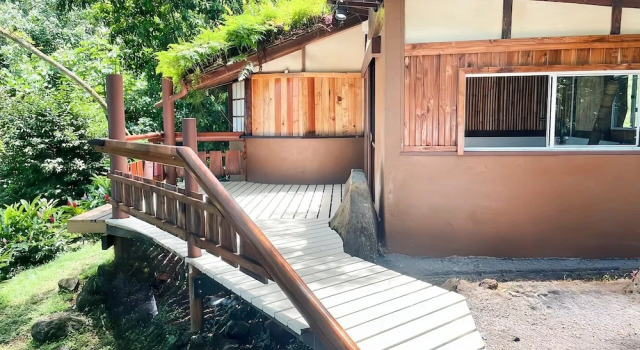 Бунгало c 1 комнатой с видом на море Fare Oviri Lodge