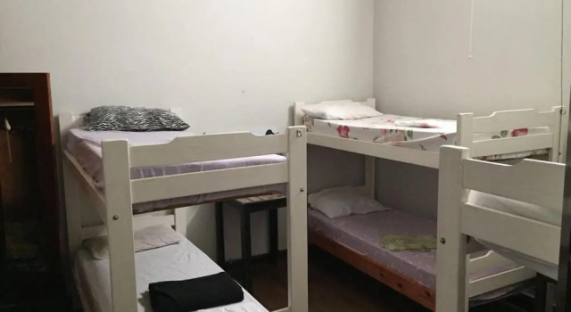 Кровать в общем номере Hostel del Centro