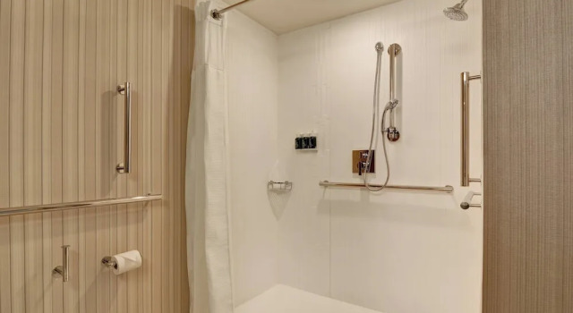 Номер Standard Courtyard by Marriott Bentonville Rogers Promenade