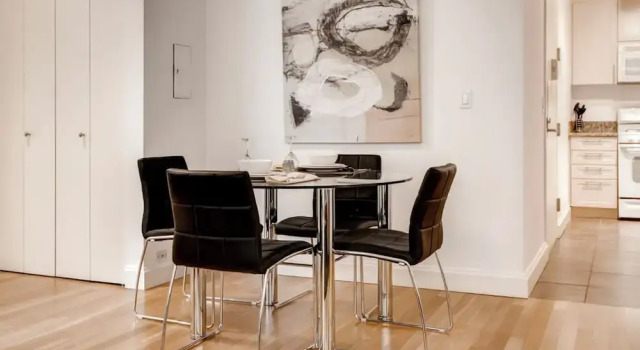 Апартаменты Classic Global Luxury Suites at Hanover Square