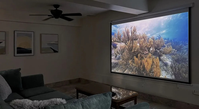 Anahola Aloha Beach House 4 Bedroom Home by RedAwning